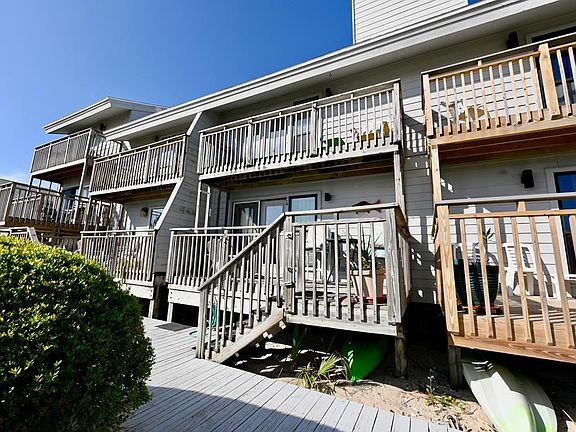 3rd image of 1760 E Gulf Beach Dr #C-4
