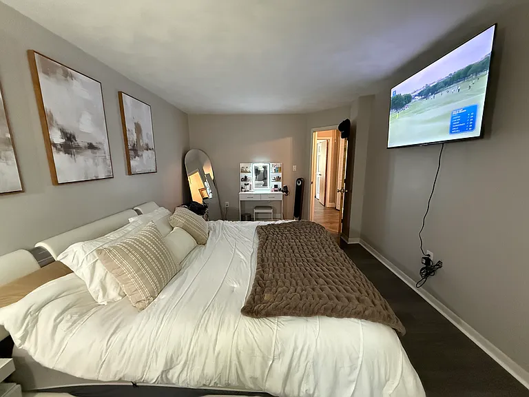 271 Farrwood Dr — Photo 17