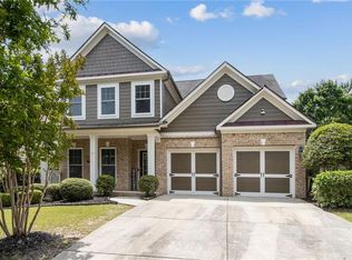 7927 Keepsake Ln, Flowery Branch, GA 30542
