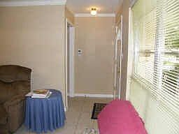 3rd image of 5806 De Lange Ln