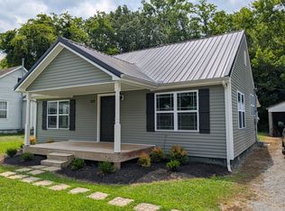112 Lowe St, Ashland City, TN 37015