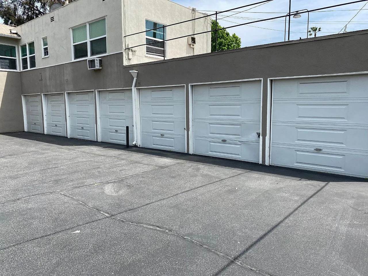 701 S Louise St — Photo 3
