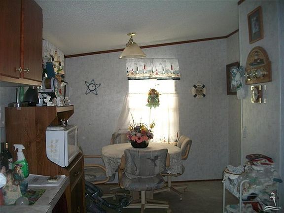 4th image of 4513 Live Oak St SW