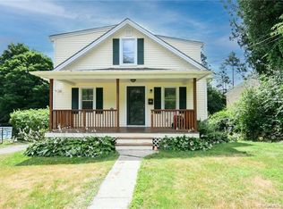 50 Chestnut Grove Rd, Watertown, CT 06795