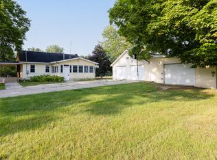 5012 Oakpoint Rd, Jackson, MI 49201