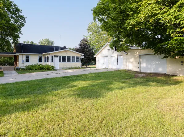 5012 Oakpoint Rd, Jackson, MI 49201