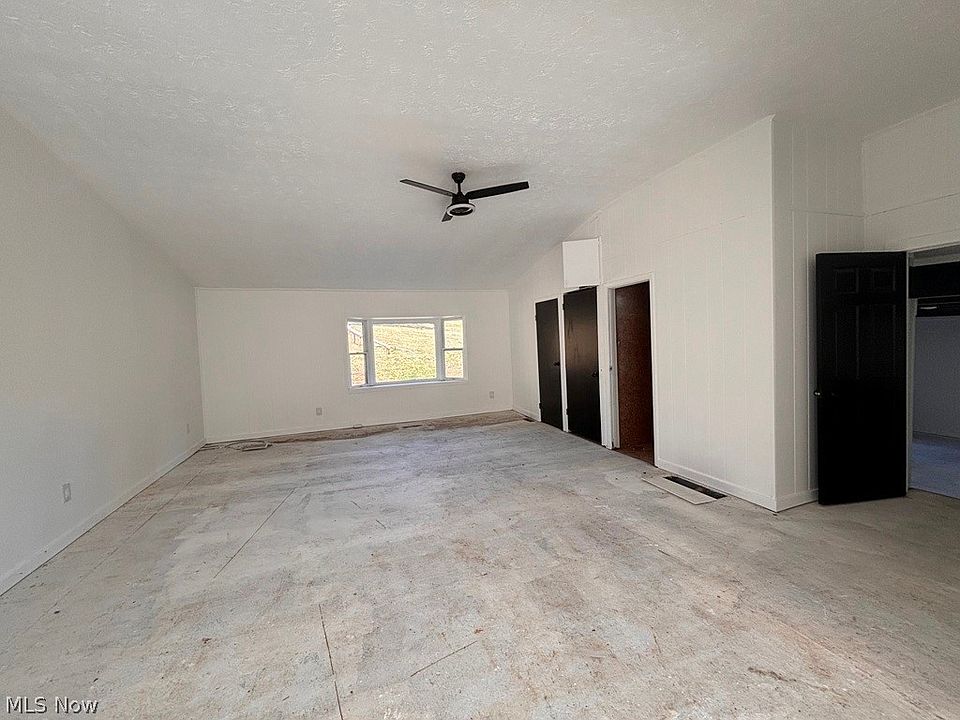13th image of 117 Patterson Ln