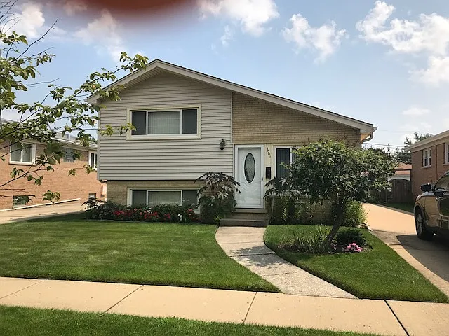 3901 Scott St photo 1