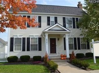 4441 Sexton Rd, Cleveland, OH 44105