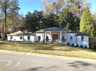 65 Barbara Ln, Sandy Springs, GA 30327