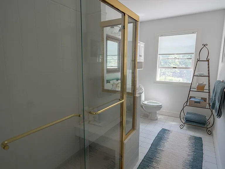 39 Fresh Pond Rd — Photo 16