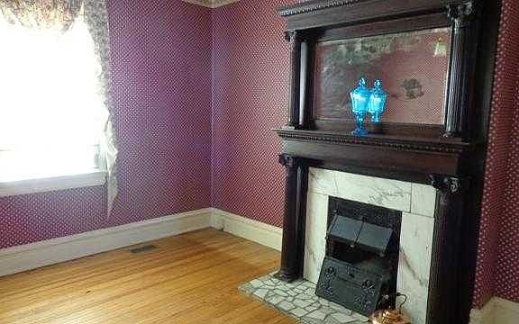 4th image of 915 15th St