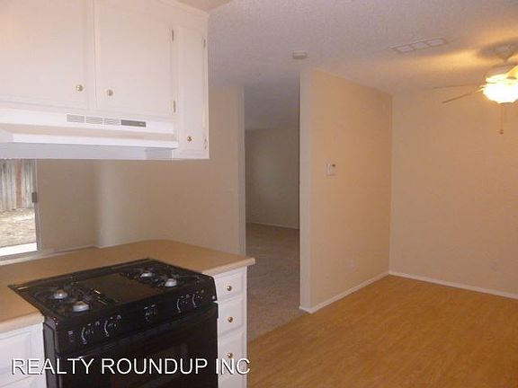 5th image of 2060 Quincy Ave