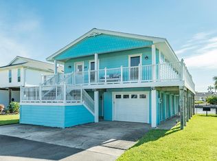 218 Kah Me Ha, Tiki Island, TX 77554