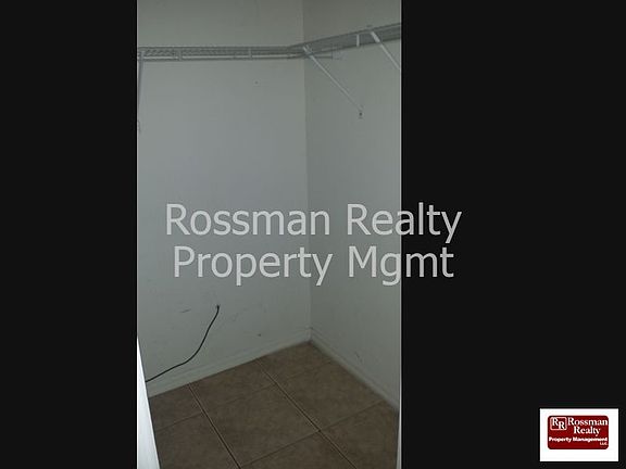 4th image of 1114 Hightower Ave S