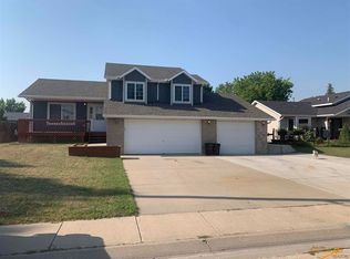 613 Tanglewood Ln, Box Elder, SD 57719