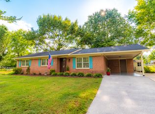 115 Holly Dr SW, Calhoun, GA 30701