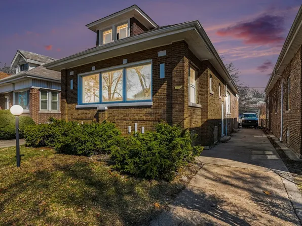 7815 S Merrill Ave, Chicago, IL 60649