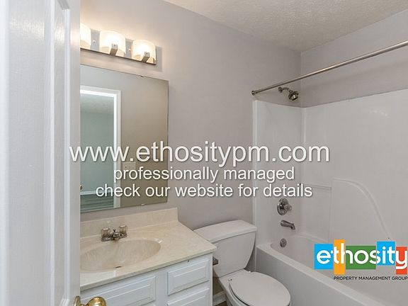5th image of 606 Woodberry Dr