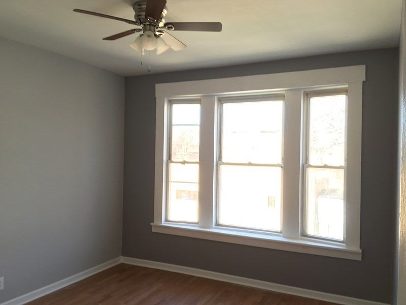 1st image of 7449 S Kenwood Ave