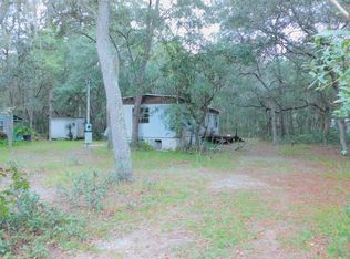 102 Sumac St, Interlachen, FL 32148