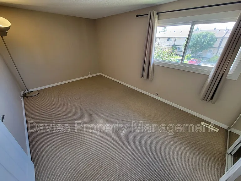18104 93rd Ave NW — Photo 15