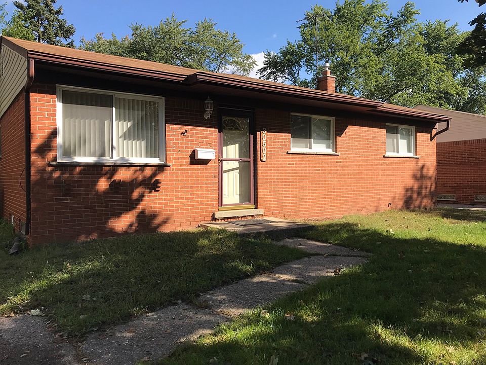 1st image of 30502 Birchwood St