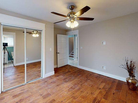 5th image of 211 16th St