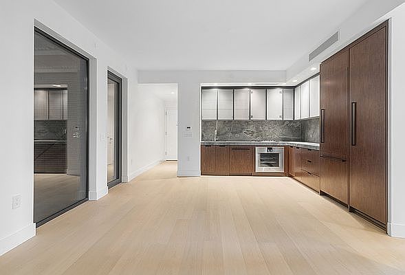1st image of 6 Garfield Pl #201