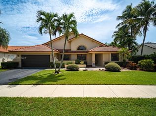 3548 Southwood Ct, Davie, FL 33328