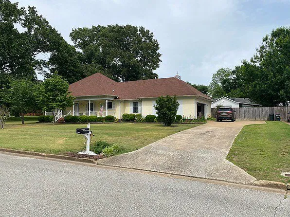 128 Cannon Ave, Brownsville, TN 38012