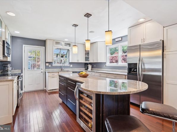 279 Whistling Pine Rd, Severna Park, MD 21146