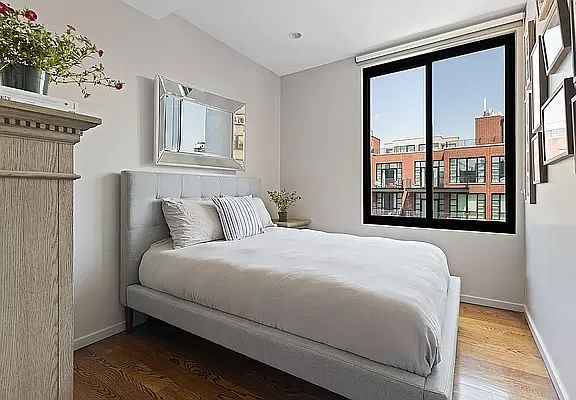 4th image of 268 Wythe Ave APT 6B