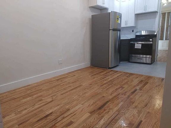 2nd image of 2316 Bedford Ave #1R