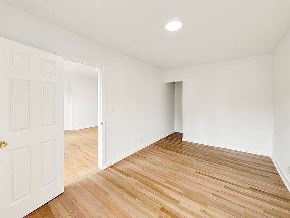 2nd image of 47 Franklin St #4