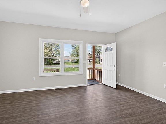 4th image of 445 Wirt Ave