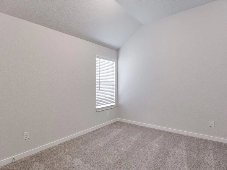 12376 Iveson Dr — Photo 14