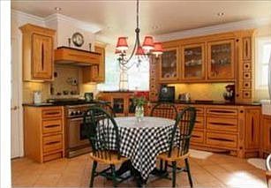 3rd image of 25819 Skylark Dr