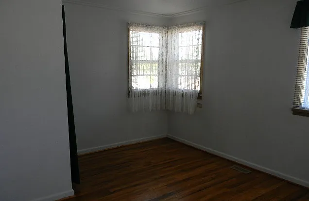 1124 Edgar St #B-C — Photo 7
