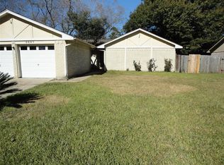 5607 Golden Grove Dr, Spring, TX 77373