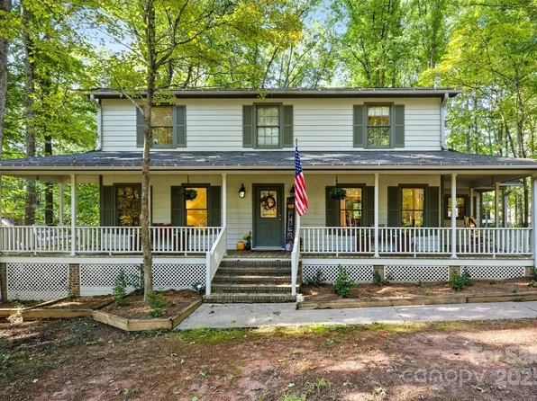 3108 Love Ct, Gastonia, NC 28056