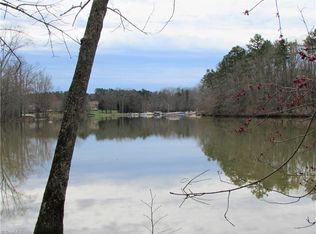 337 Starboard Reach #14, Lexington, NC 27292