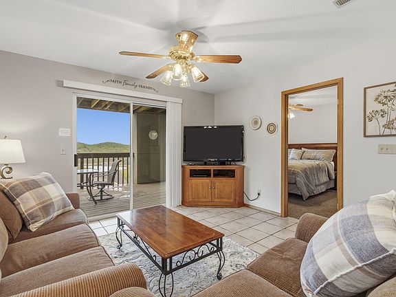 5th image of 38 Lantern Bay Lane Apt 3
