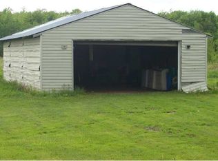 9270 West Rd, Cranesville, PA 16410