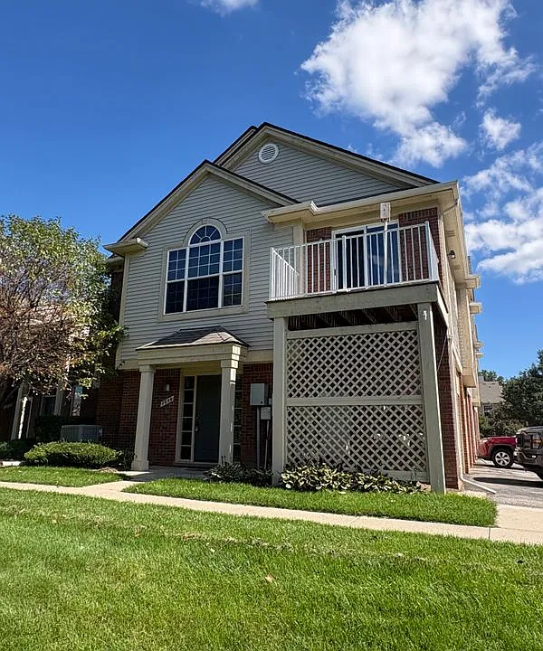 1859 Flagstone Cir