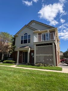 1859 Flagstone Cir, Rochester, MI, 48307