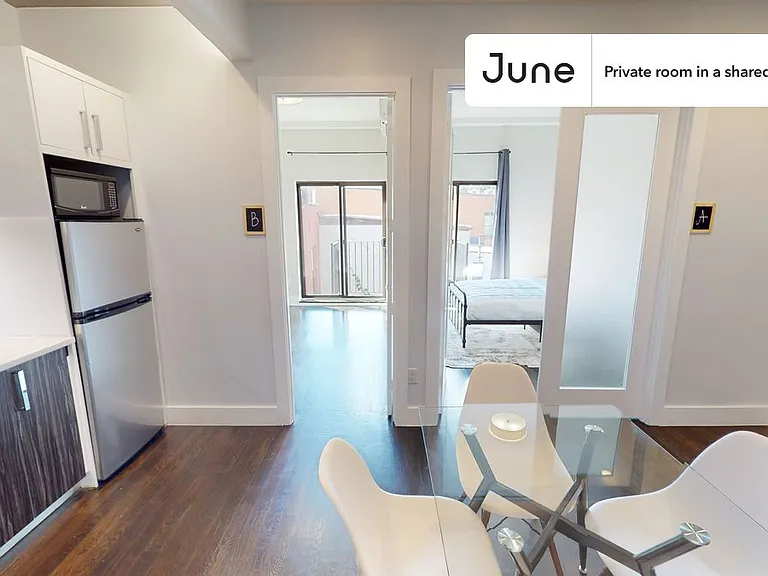 444 Franklin Ave #A — Photo 8