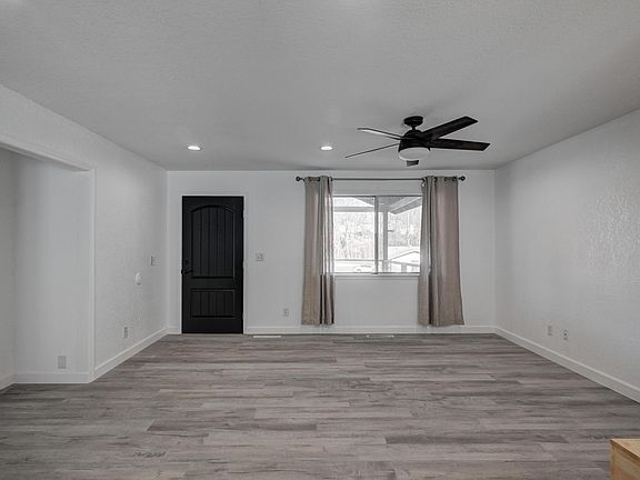 4th image of 1411 Knapp Court