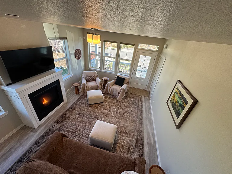 4745 Spring Brook St — Photo 12