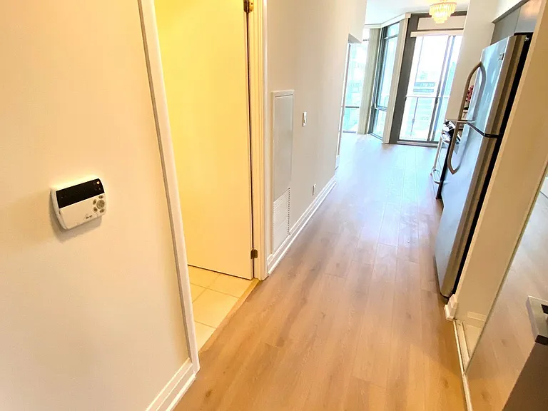 832 Bay St #2007 — Photo 13